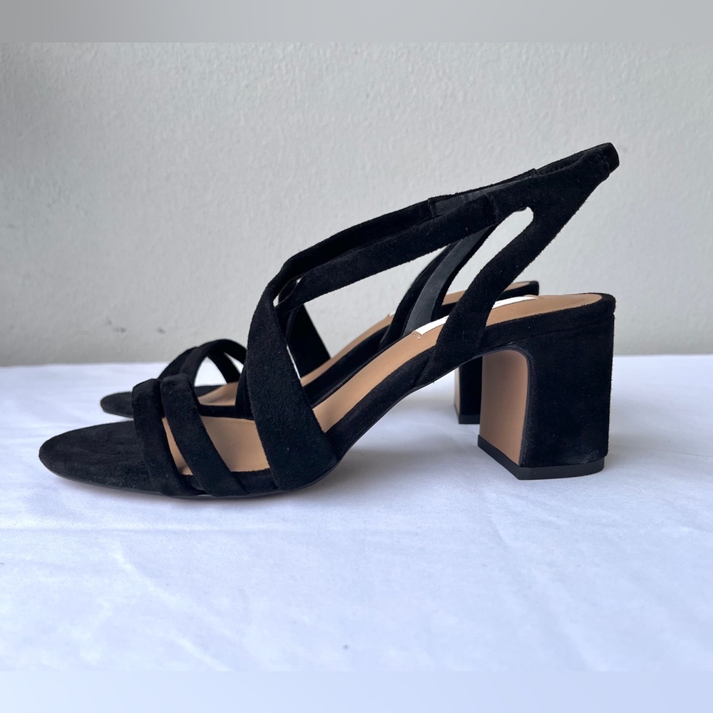 H&M | BNIB Suede Low Heel Sandals